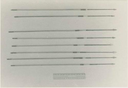 Arrows and ruler for measurement


































