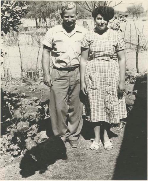 Theunis Berger and Marguerita Ammann, full figure standing

