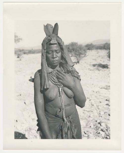 "1950's 400 series": Woman wearing headdress, front (print is a cropped image)