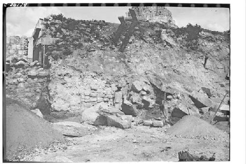 Caracol. Base of lower platform, SW. corner, excavation preceding repair.