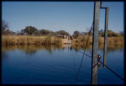 Pont (ferry) at Bagani, view across river