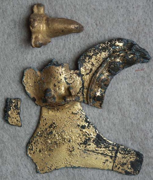 Fragmentary gold-plated copper ornament- form of bat