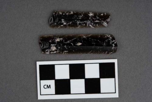 Fragments of obsidian knife