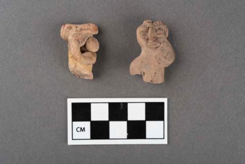 Figurine and heads, crude