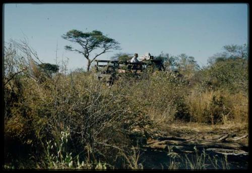 Expedition, Sound Recording: Hans Ernst in an expedition truck, distant view