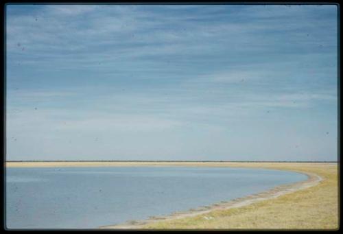 Scenery, Pan: Pan at Thinthuma filled with water