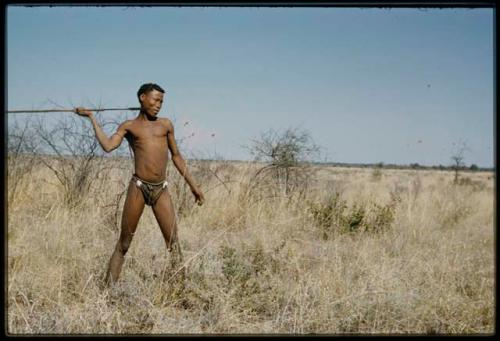 Spear, Throwing: "Crooked /Qui" throwing an assegai