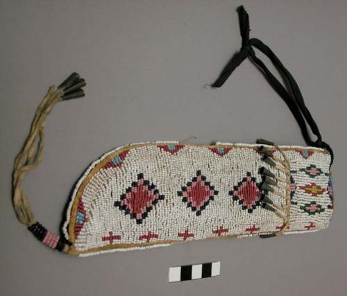 Beaded skin knife case - beadwork design