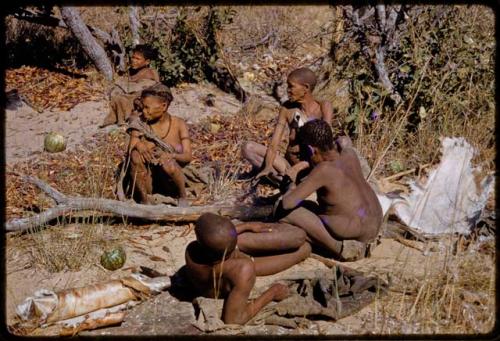 Oukwane, /Twikwe, Gai, Tsekue and Oukabe sitting