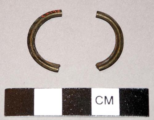 Bronze ring fragments