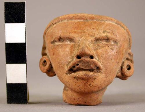 "Archaic" figurine head