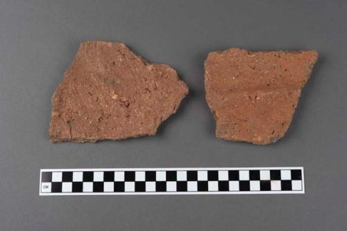 67 potsherds - Mica ware