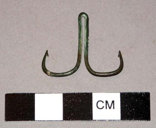 Bronze fish hook, double