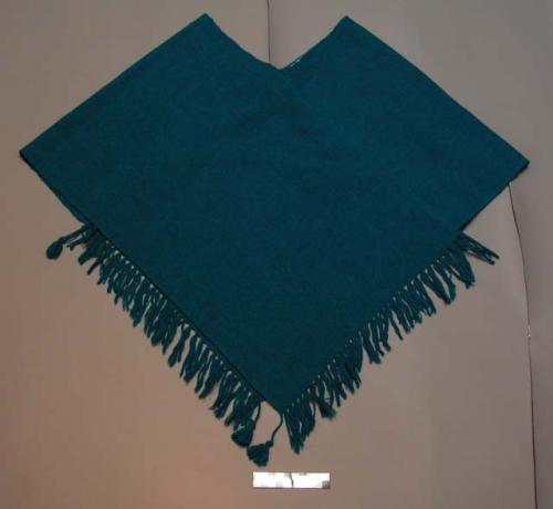 Shoulder shawl