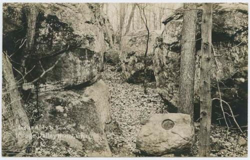 Postcard titled: Indian Alley & Bowl. Ridge Valley Muontain Pa.