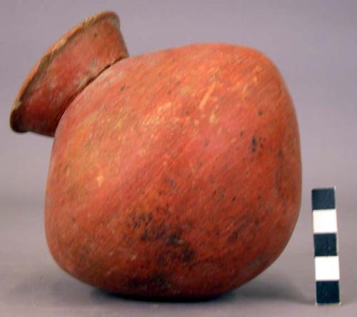 Pottery jar, small, red, black ornemtation on upper zone