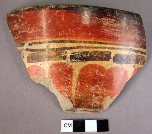 Potsherd - rim; painted;