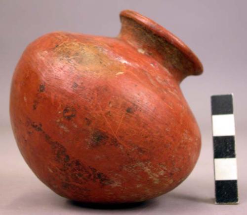 Pottery jar, small, red, black ornemtation on upper zone