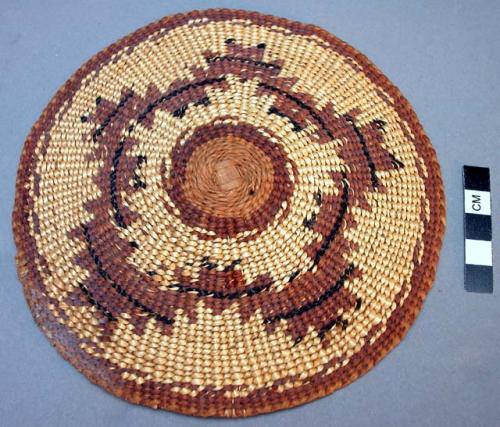 Small basketry tray