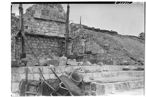 Caracol. Repair of N. end of stairway.