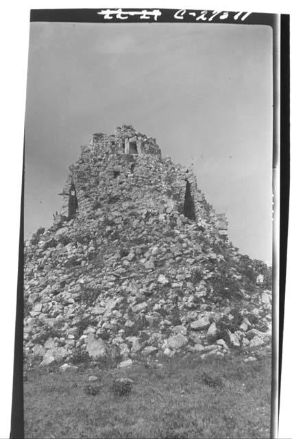 Caracol, NE corner before excavation and repair