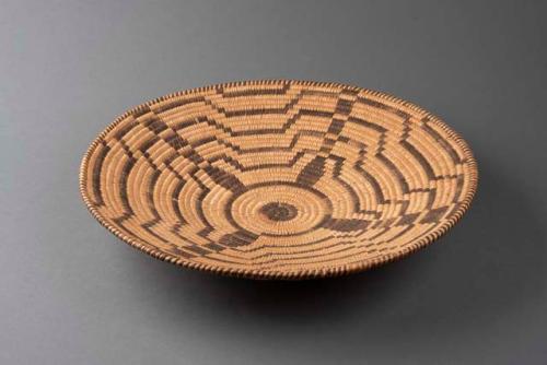 Large coiled circular tray of cattail reed