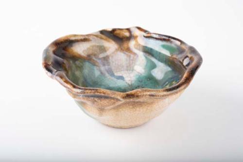 Ceramic bowl with polychrome crackel glaze