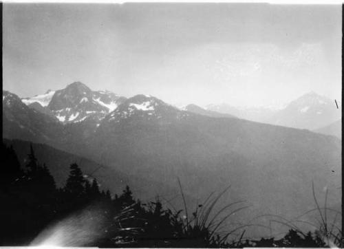 View from shoulder of Mount Seattle