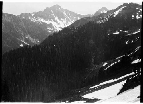 View from shoulder of Mount Seattle