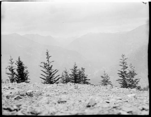 Ridge along Methow River