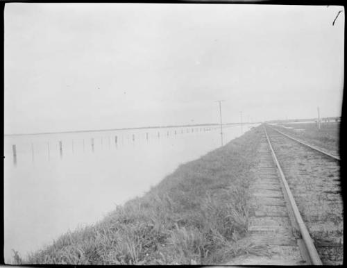 Flood near railroad in Murtoa