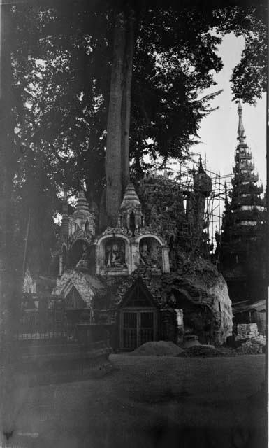 Shrine at Shwedagon Pagoda