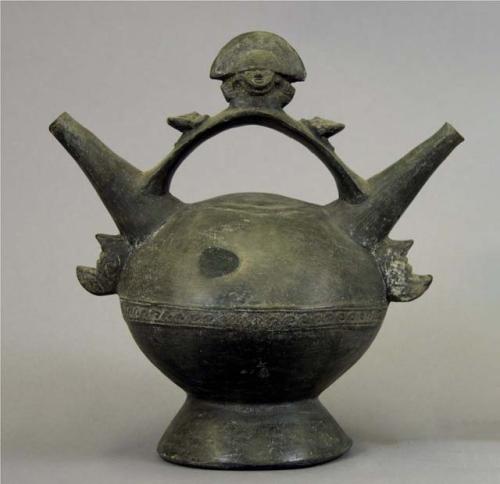 Pottery whistling jar, bird ornament