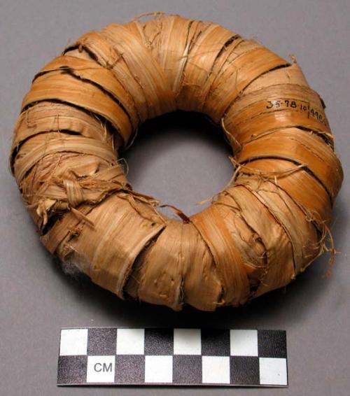 Ring for hoop and pole game, made of mesquite bark