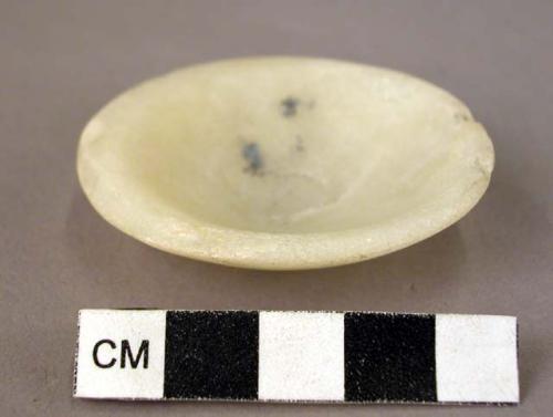 Disk or saucer, alabaster