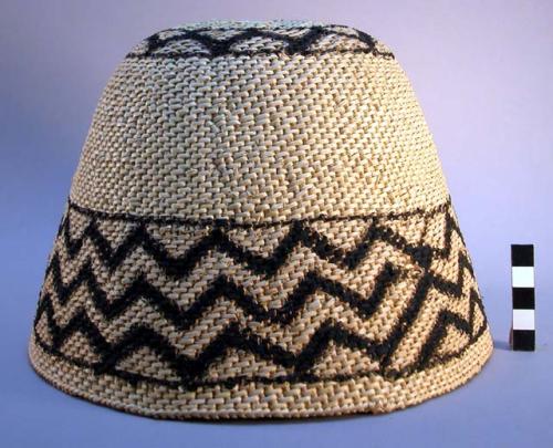 Model woman's basket cap