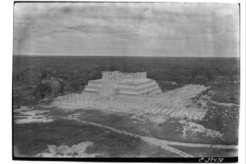 Bird's eye view from Castillo of the Temple of Warriors