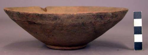 Shallow pottery bowl