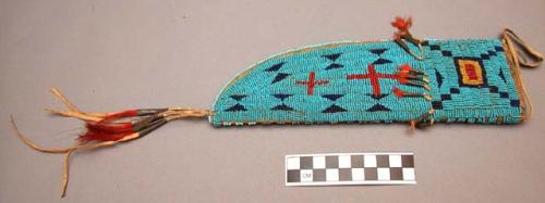 Skin knife sheath, beadwork decoration