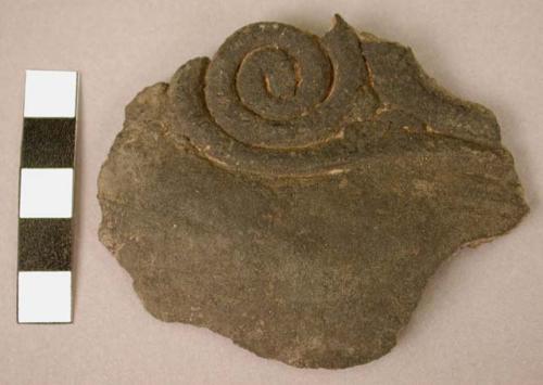 Sherd with volute fillet set in