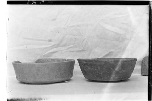 Z - 394 = pottery bowl, Z = 554 = pottery bowl