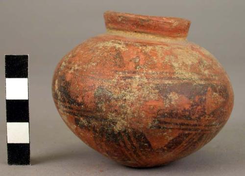 Small pottery jar with constricted neck - Lost Color ware