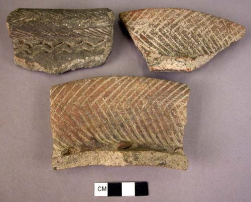 3 decorated pot sherds