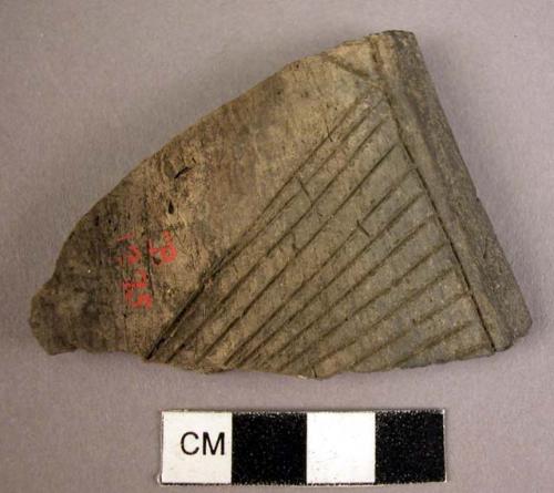 Potsherd, rim