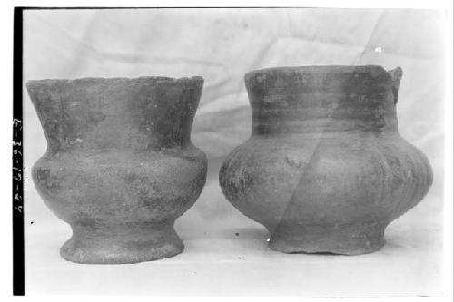 Z - 349 = pottery vase, Z - 400 = pottery vase