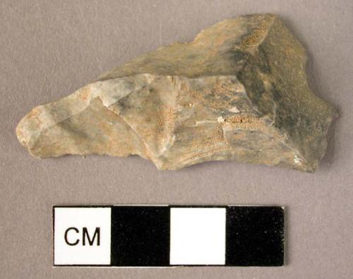 2 flint artifacts-1 perforator; 1 pointe burinate