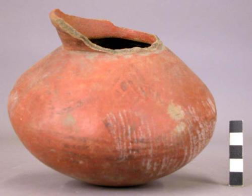 Pottery jar, small, red, black ornemtation on upper zone