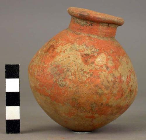 Small pottery jar with constricted neck - Lost Color ware