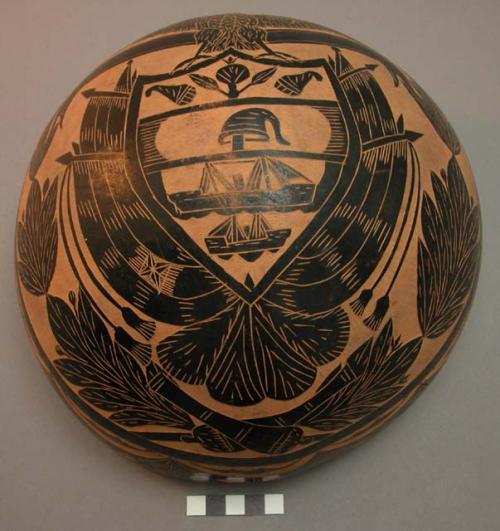 Gourd ornamented with carvings