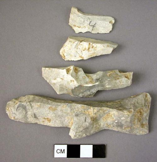 Flint knives and fragments